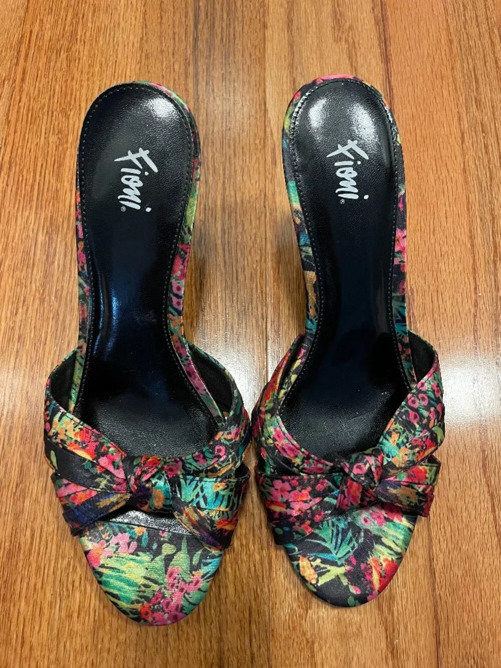 Y2K Fioni Tropical Floral Satin Kitten Heels Knot Peep Toe Slip On Mules Size 8